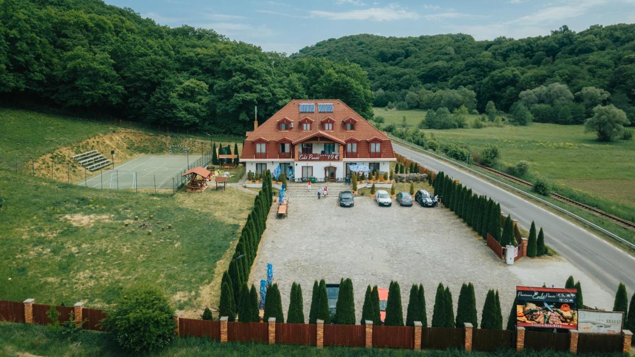 Pensiunea Si Restaurant Erdo Székelyudvarhely Kültér fotó