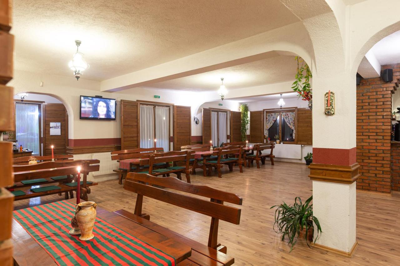 Pensiunea Si Restaurant Erdo Székelyudvarhely Kültér fotó